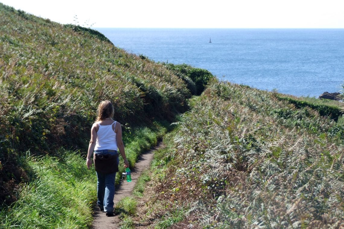 isle of scilly emma on a coastal walk