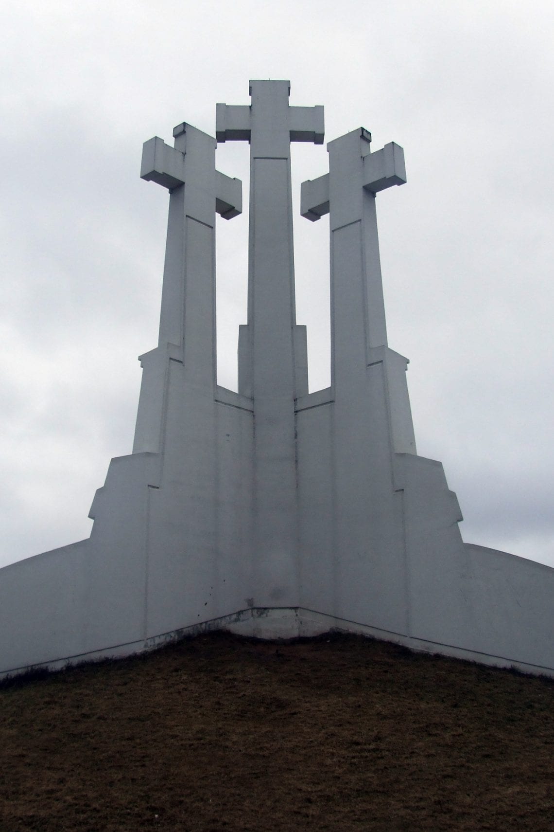 vilnius hill of 3 crosses